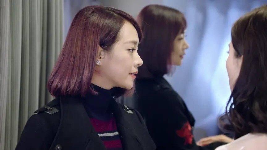 晚上该怎么和女孩子聊天游戏画面