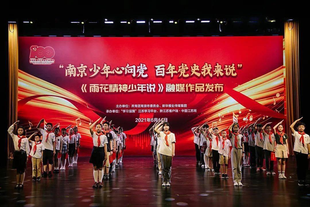 内马尔迎来第三个孩子,引发争议